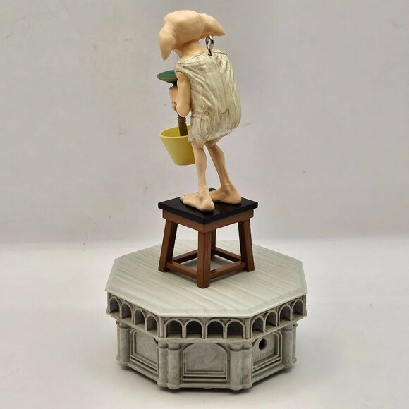 Hallmark 2024 DOBBY Storytellers Harry Potter & the Chamber of Secrets Wizard - Picture 4 of 9